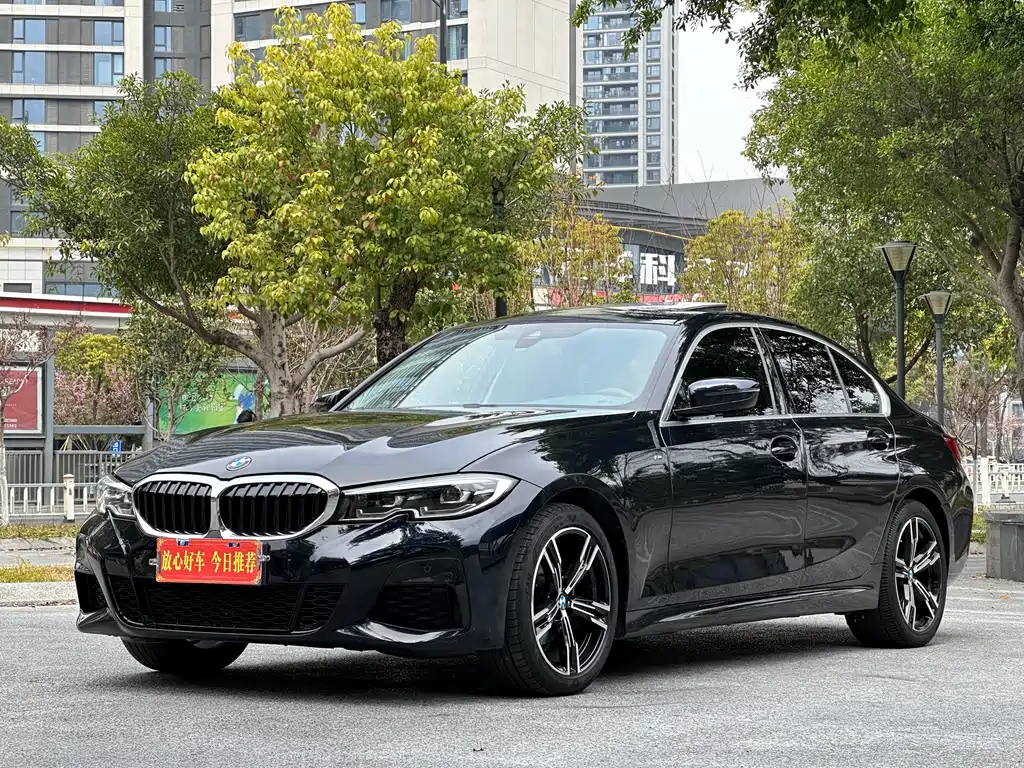 BMW 3 Series 2022
