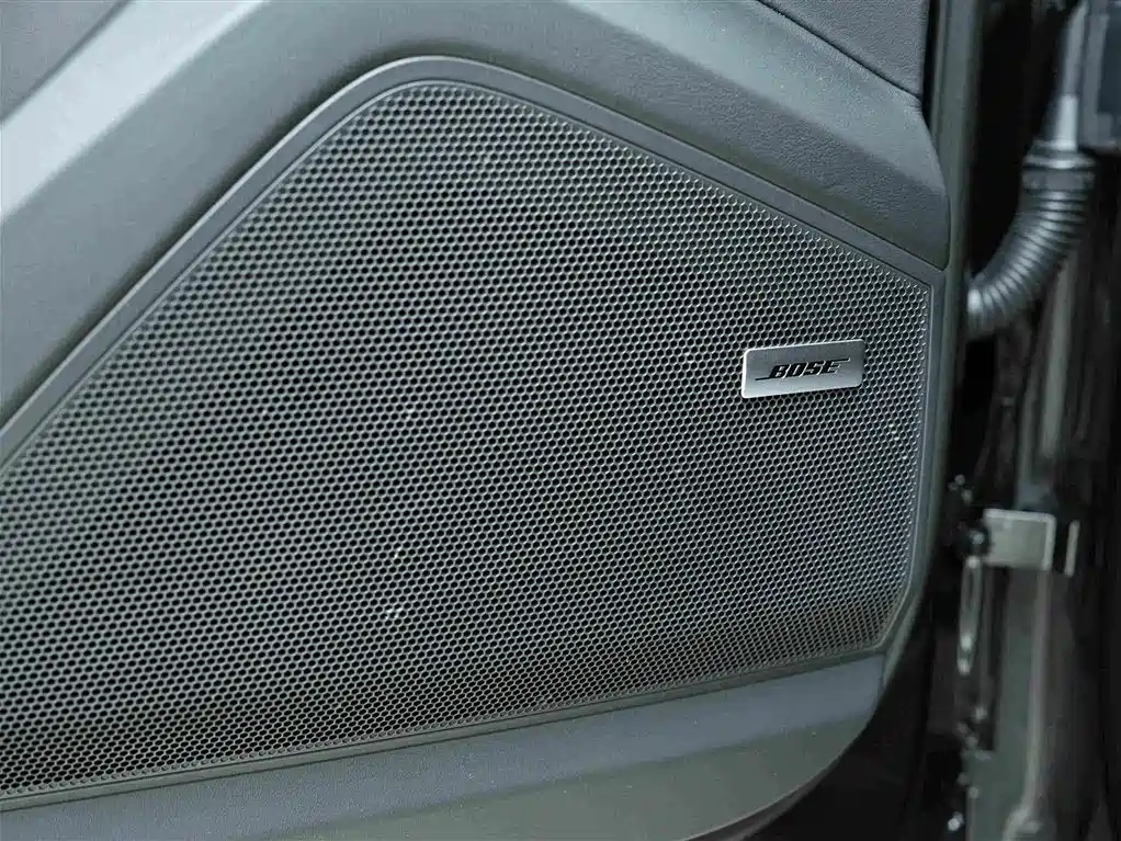 Porsche Cayenne 2025 — фото 16