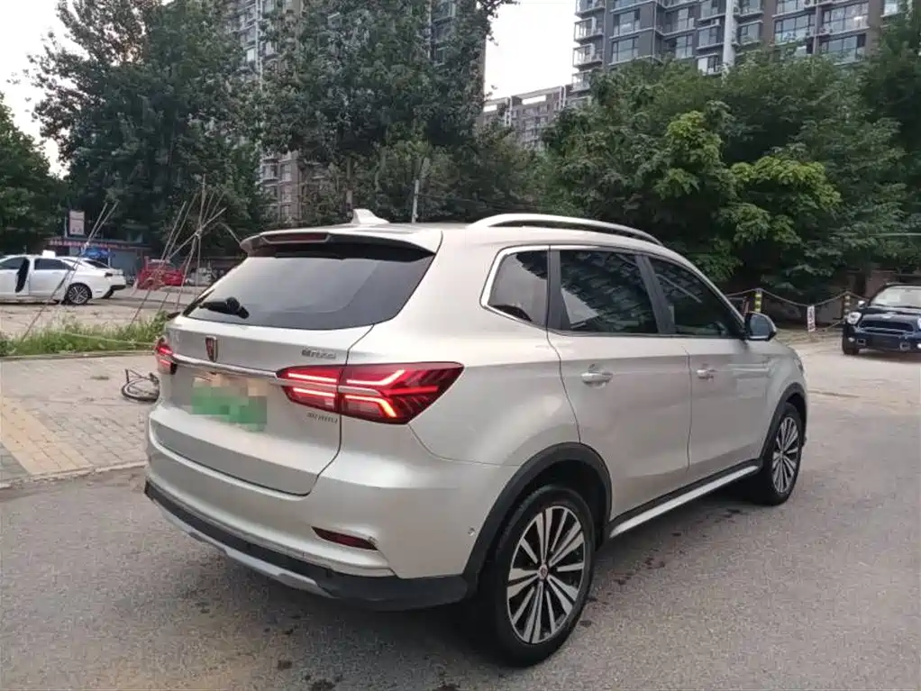 Roewe RX5 New Energy 2018 — фото 15