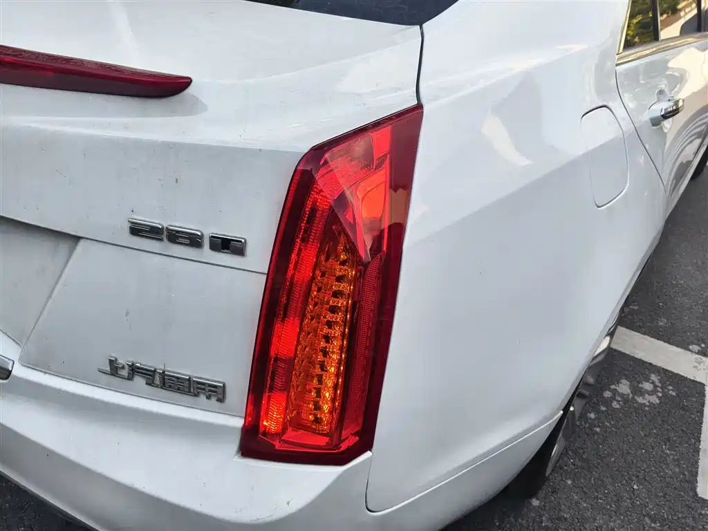 Cadillac ATS-L 2019 — фото 12