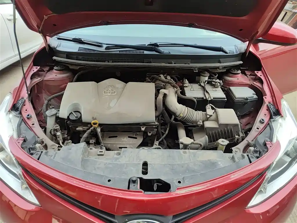 Toyota Vios 2017 — фото 16