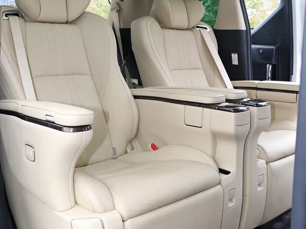 Toyota Alphard 2018 — фото 12