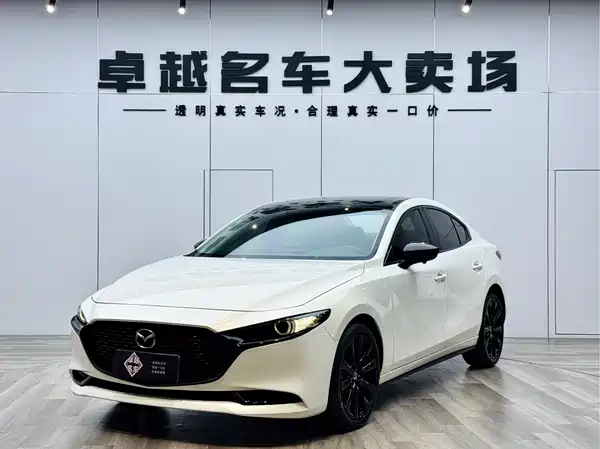 Mazda 3 Axela 2022