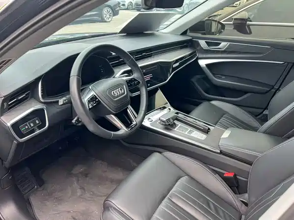 Audi A6L 2023