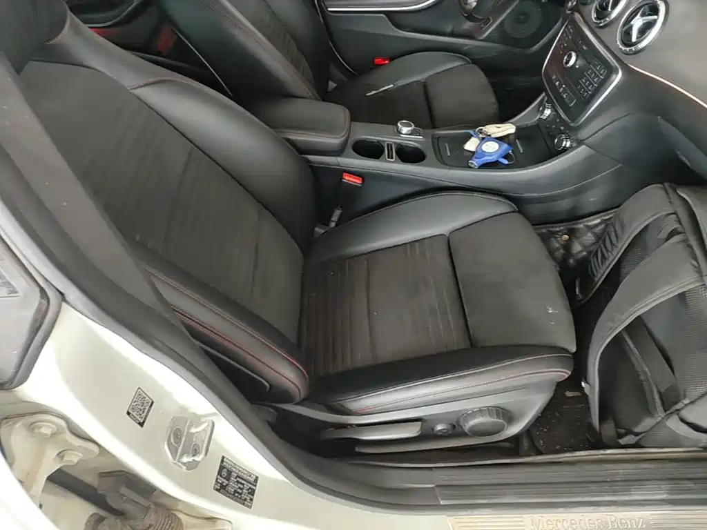 Mercedes-Benz CLA 2016 — фото 25