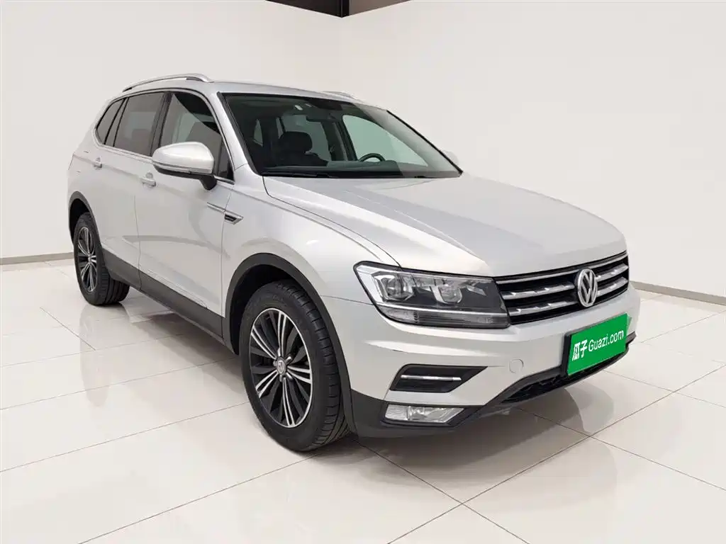 Volkswagen Tiguan L 2020 — фото 23