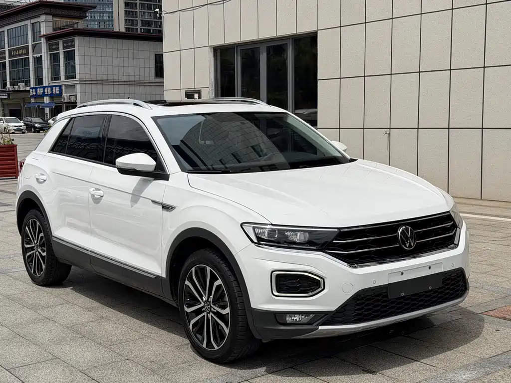 Volkswagen T-Roc 2023
