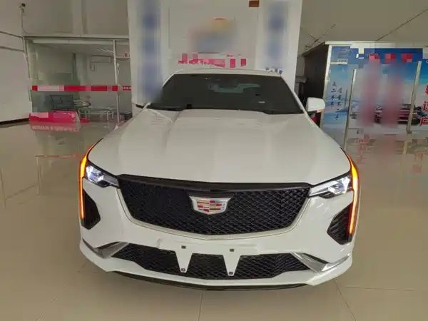 Cadillac CT4 2021