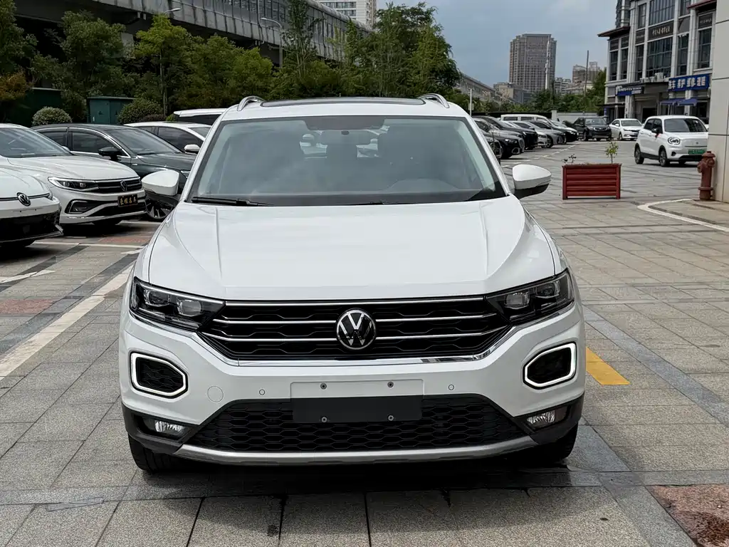 Volkswagen T-Roc 2023