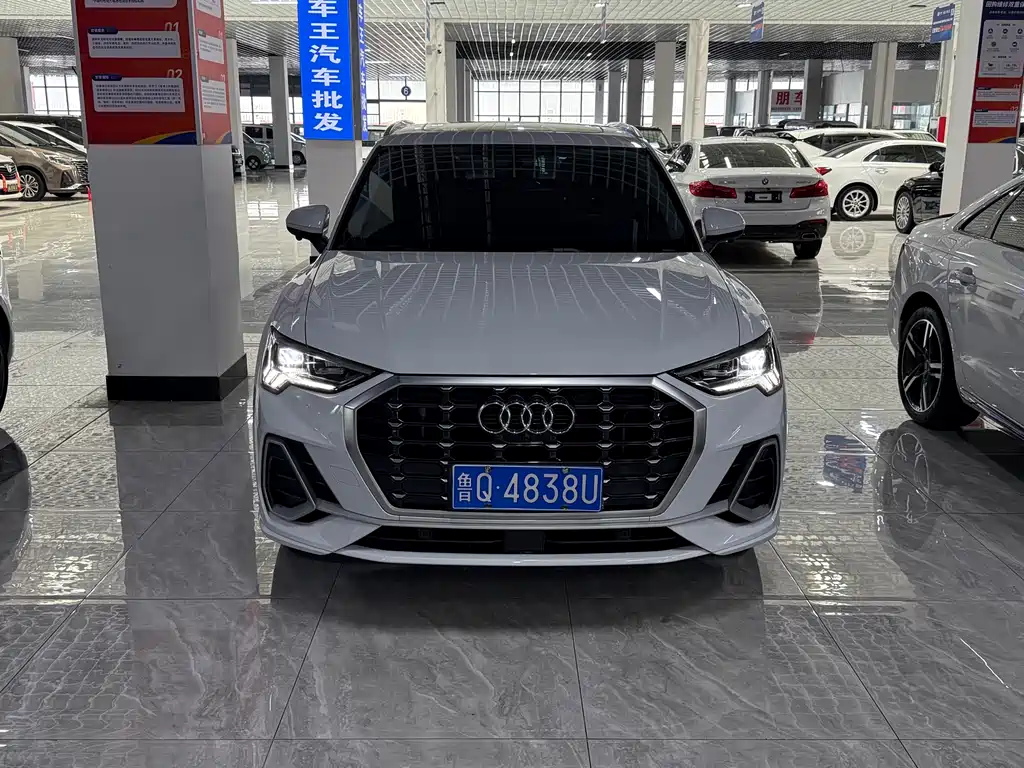 Audi Q3 2023 — фото 2