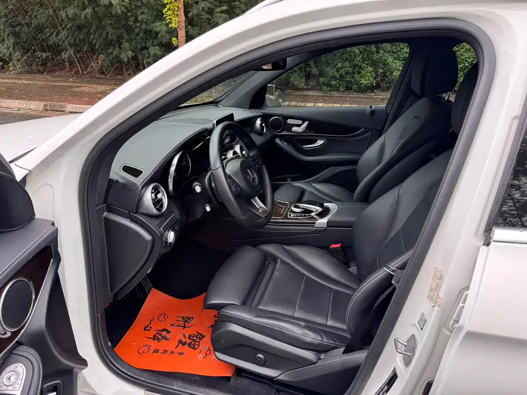 Mercedes-Benz GLC 2019