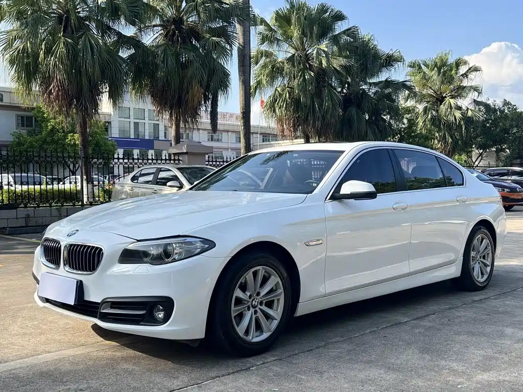 BMW 5 Series 2016
