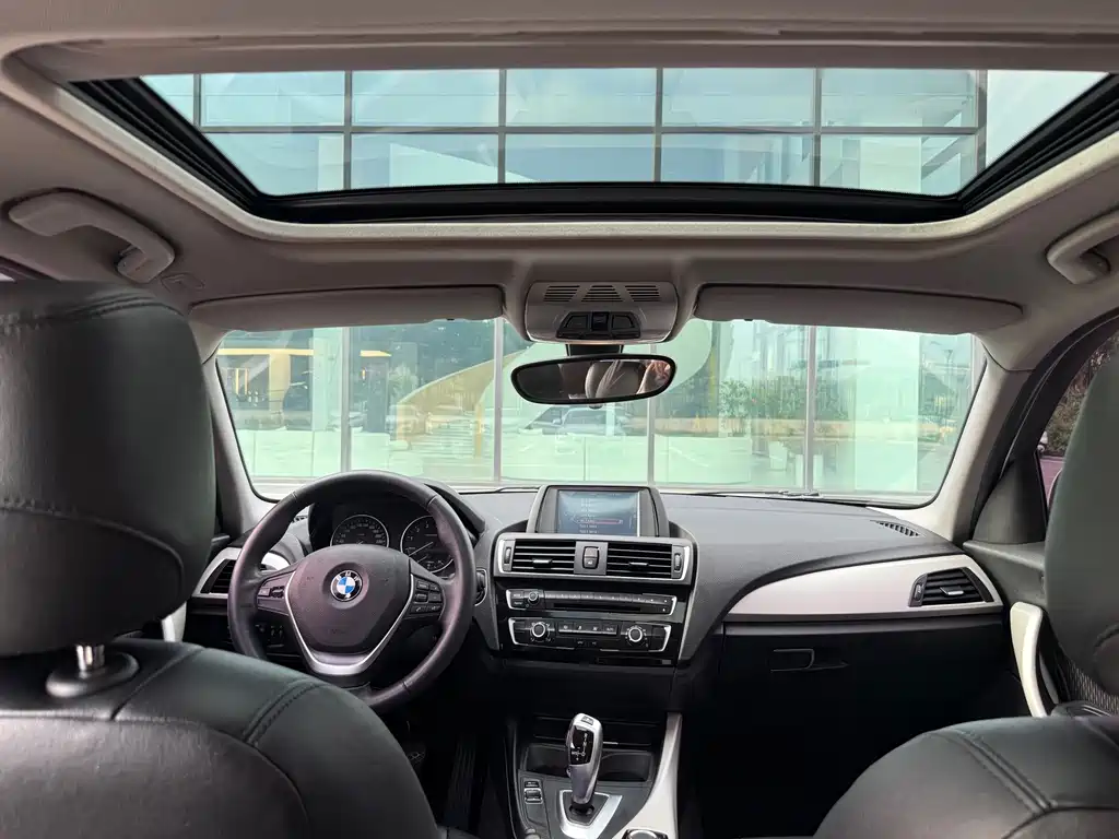 BMW 1 Series 2016 — фото 14