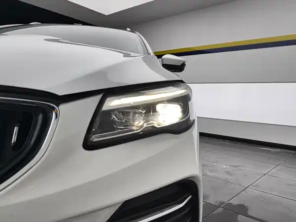 Geely Emgrand S 2022