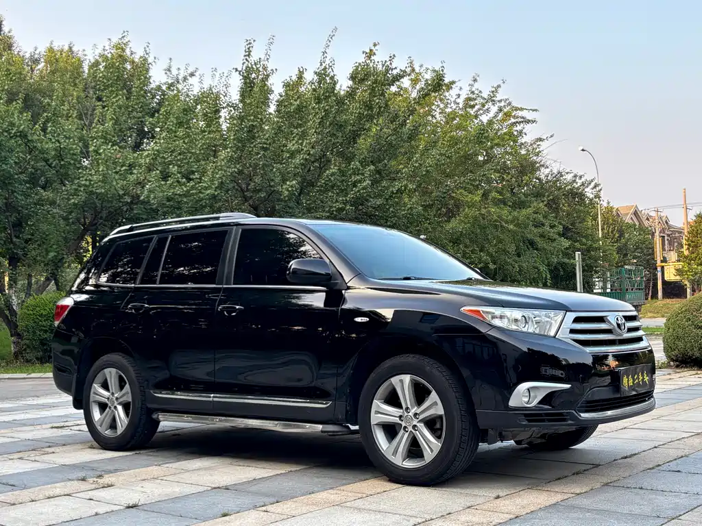 Toyota Highlander 2014 — фото 5