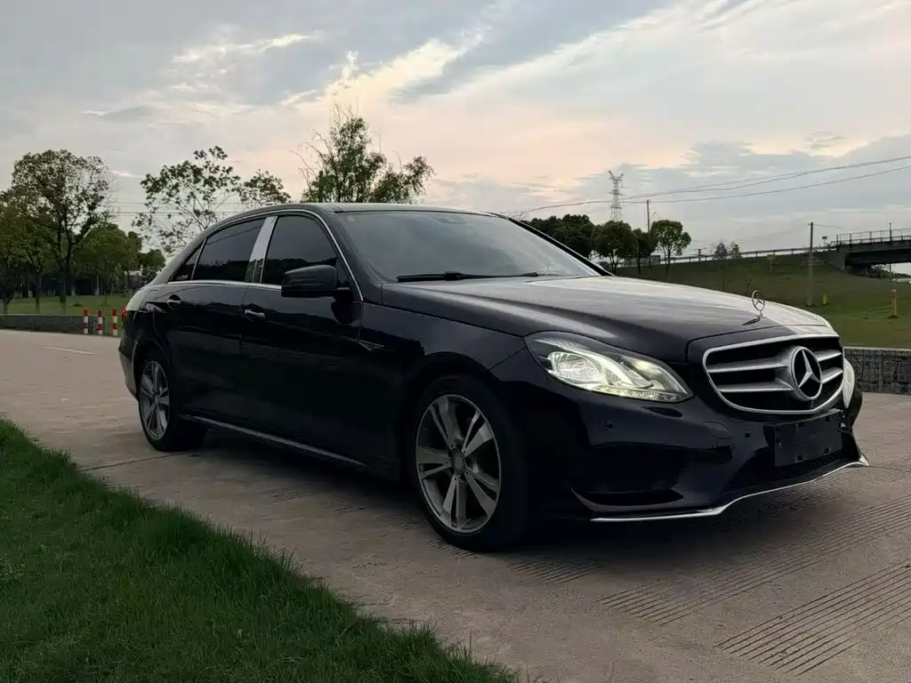 Mercedes-Benz E-Class 2016 — фото 2