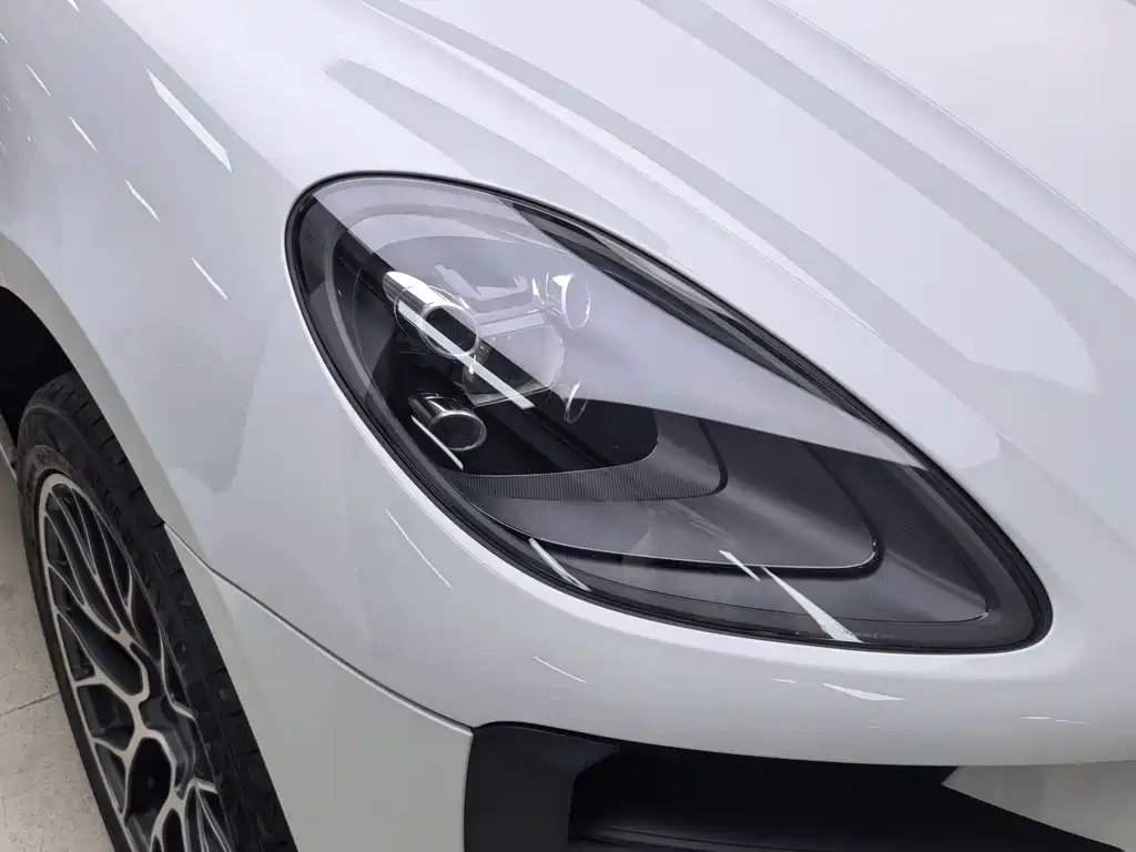 Porsche Macan 2021 — фото 3