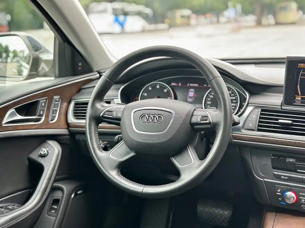 Audi A6L 2012 — фото 43