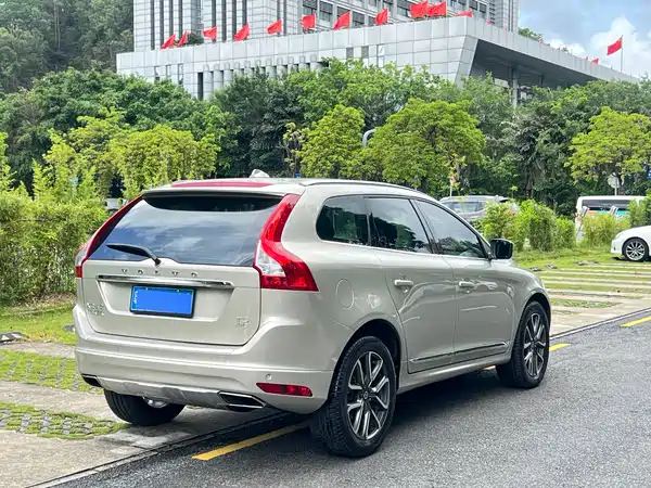 Volvo XC60 2016