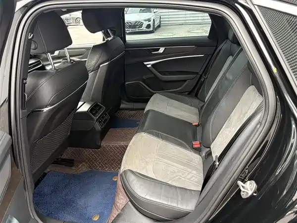 Audi A6L 2021