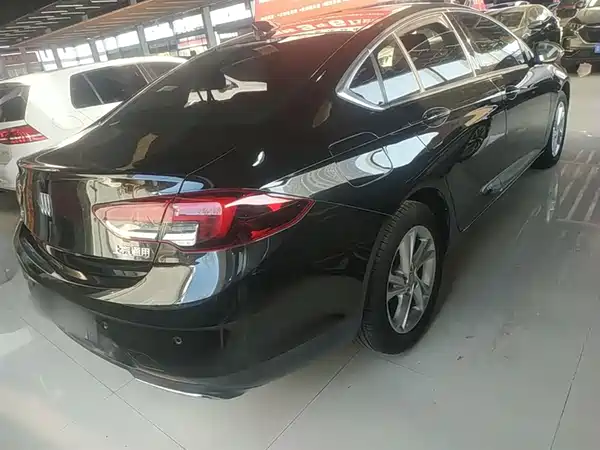 Buick Regal 2024