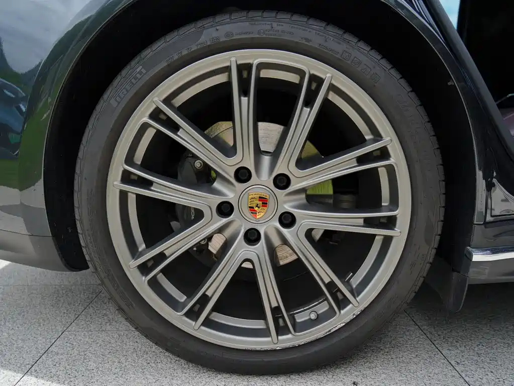 Porsche Panamera 2022