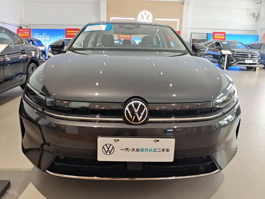 Volkswagen Sagitar 2025