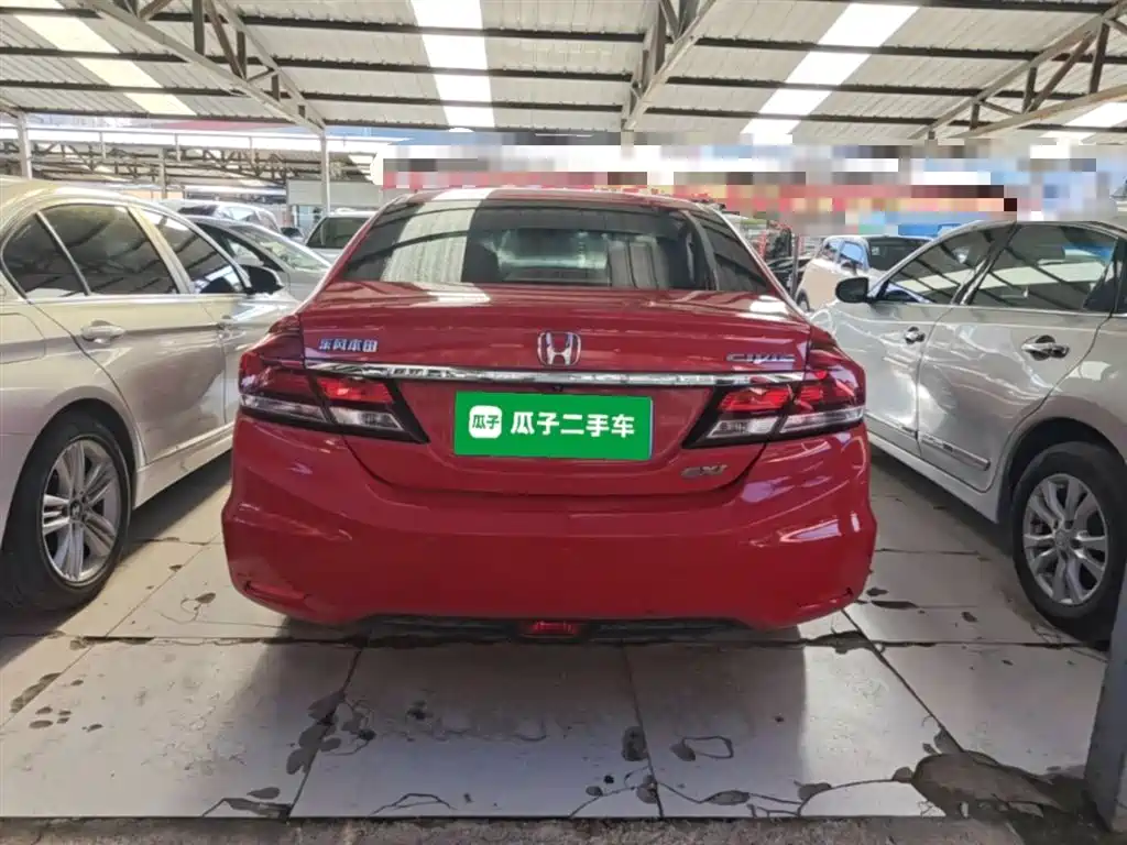 Honda Civic 2015 — фото 6