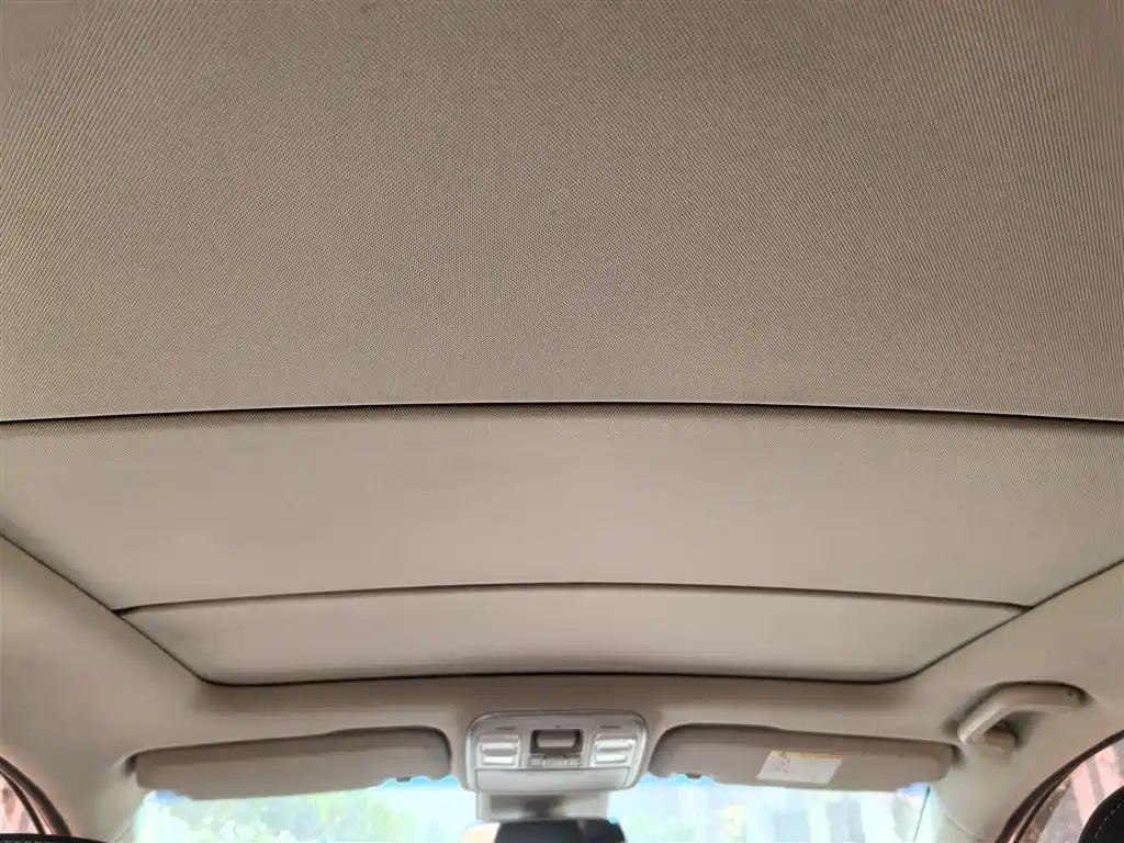 Geely Emgrand GS 2018 — фото 20
