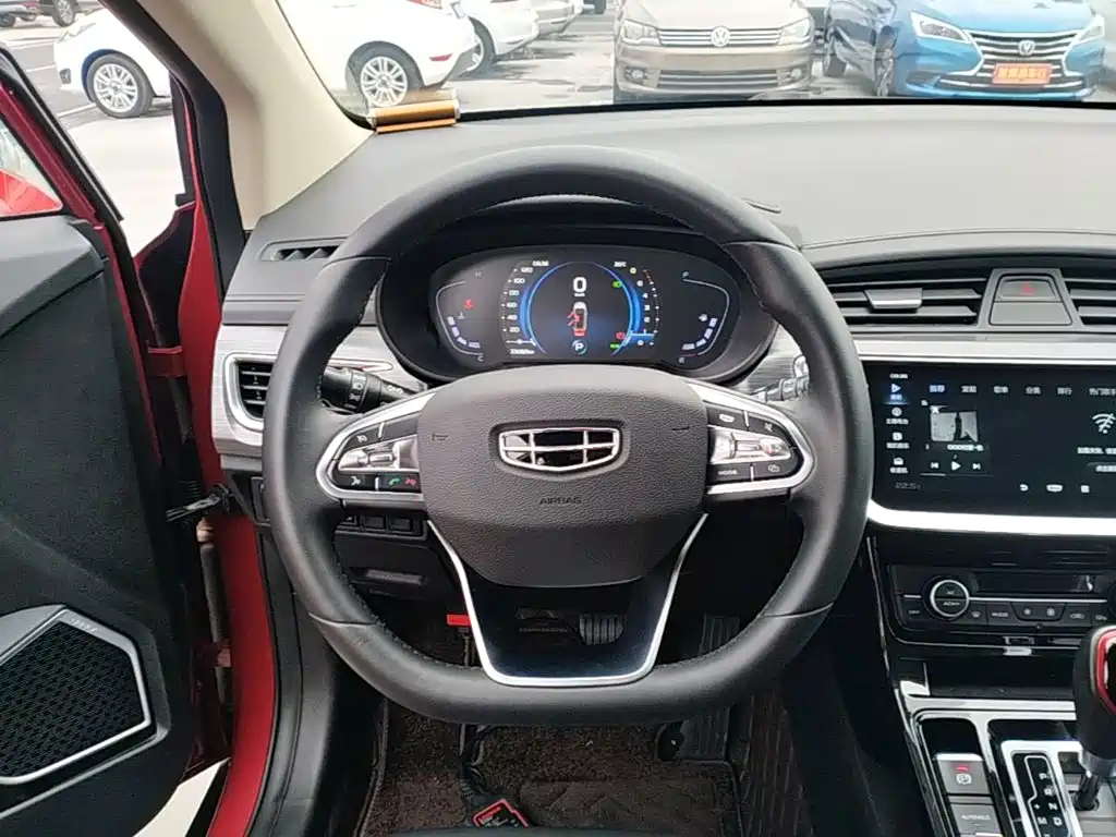 Geely Emgrand GS 2020 — фото 11