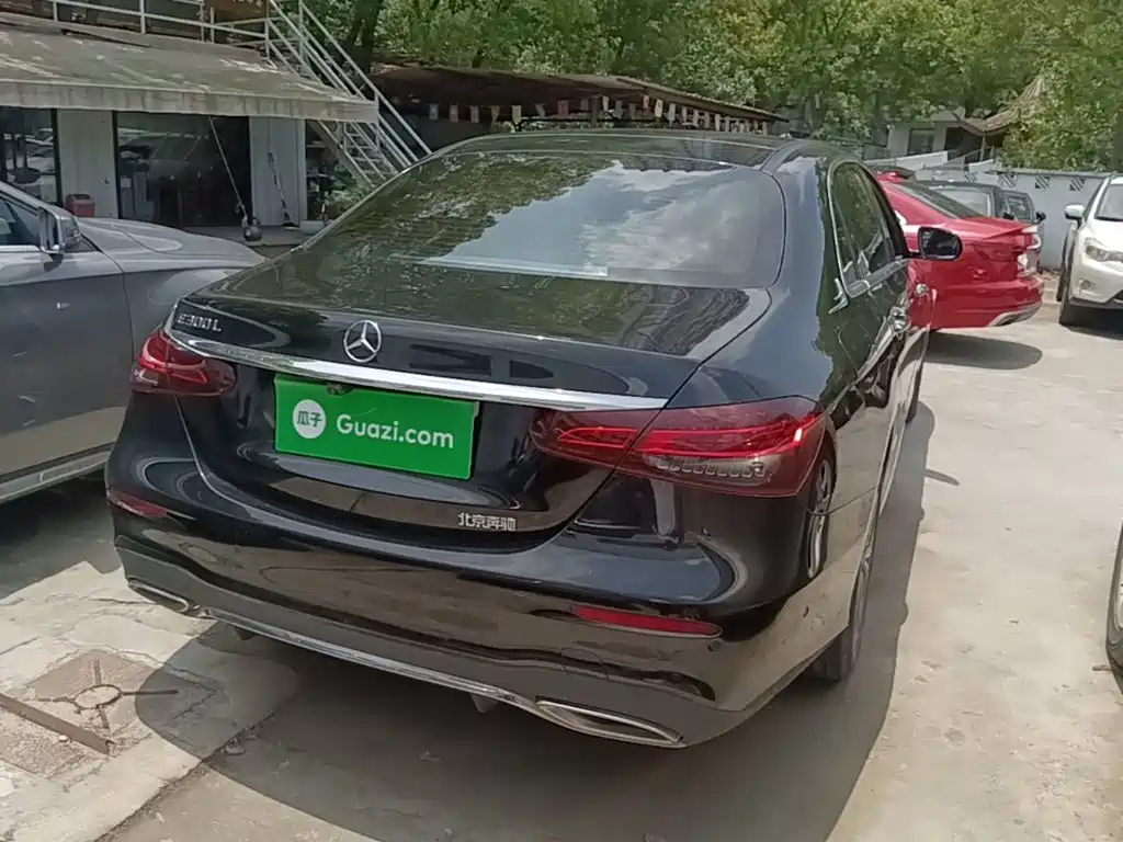 Mercedes-Benz E-Class 2021