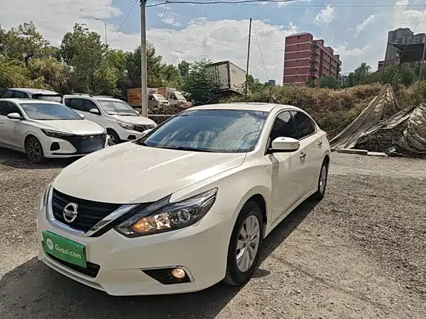 Nissan Teana 2018