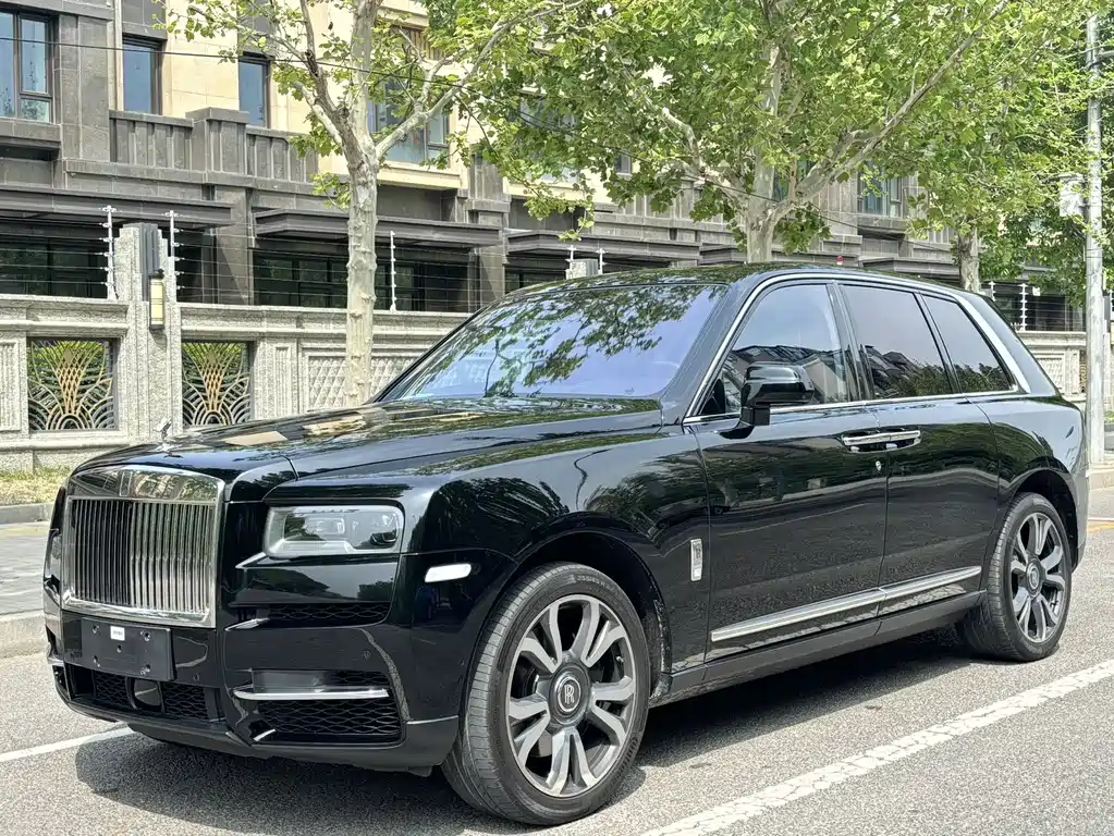 Rolls-Royce Cullinan 2023 — фото 3
