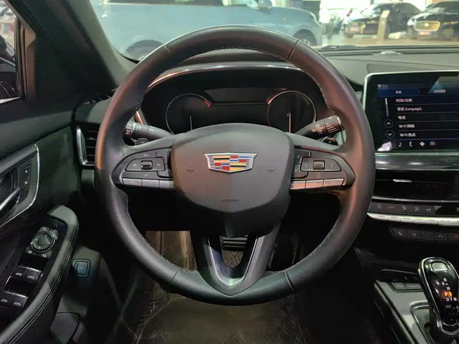 Cadillac CT5 2023 — фото 15
