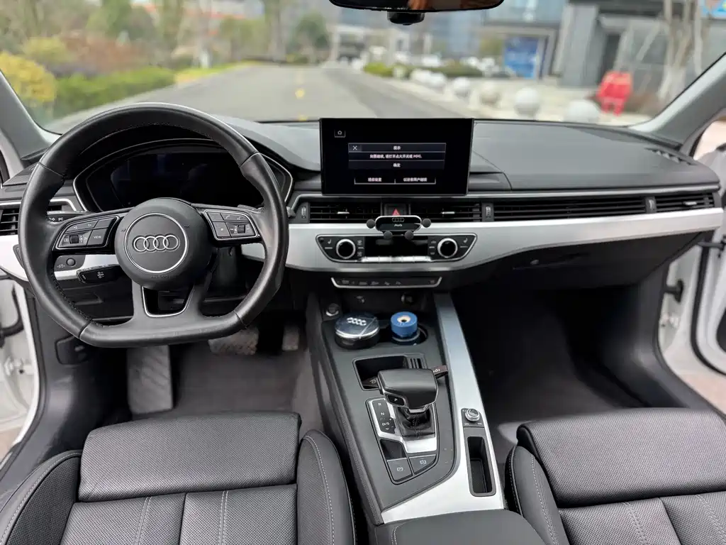 Audi A4L 2022
