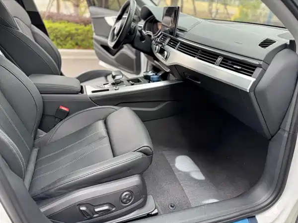 Audi A4L 2022