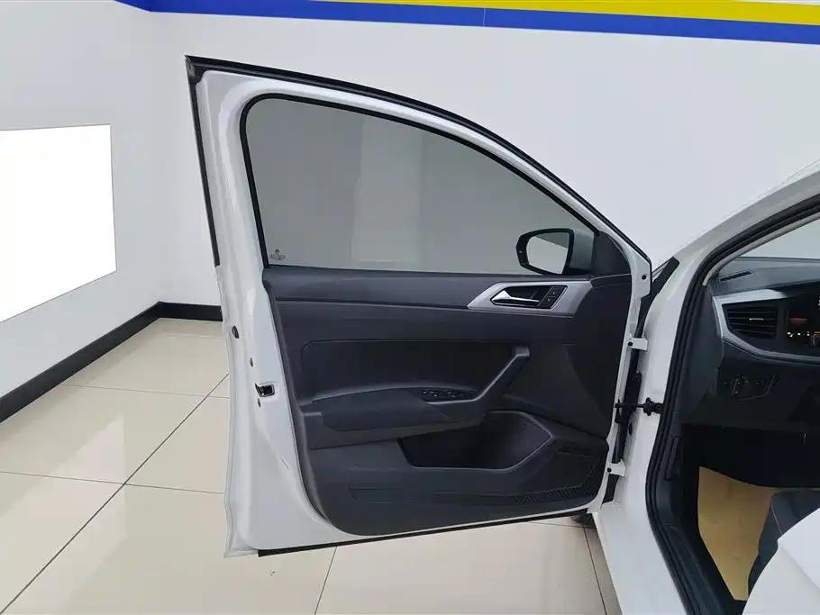 Volkswagen Polo 2023