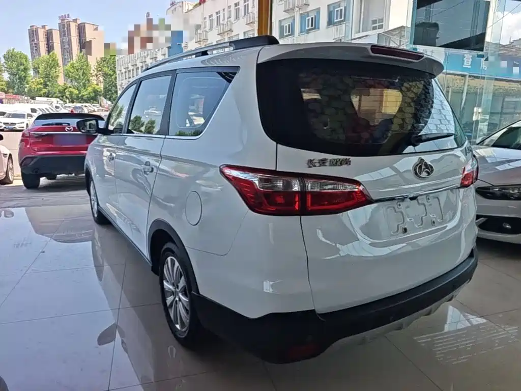 Oshan Oushang A800 2019