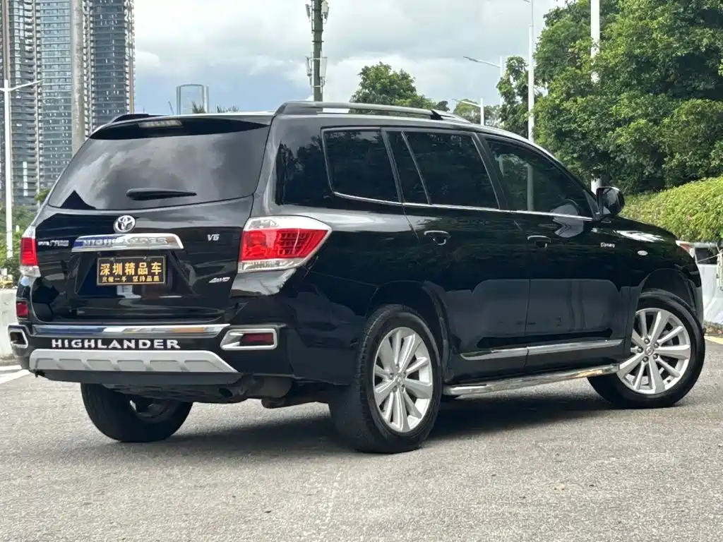 Toyota Highlander 2014 — фото 12