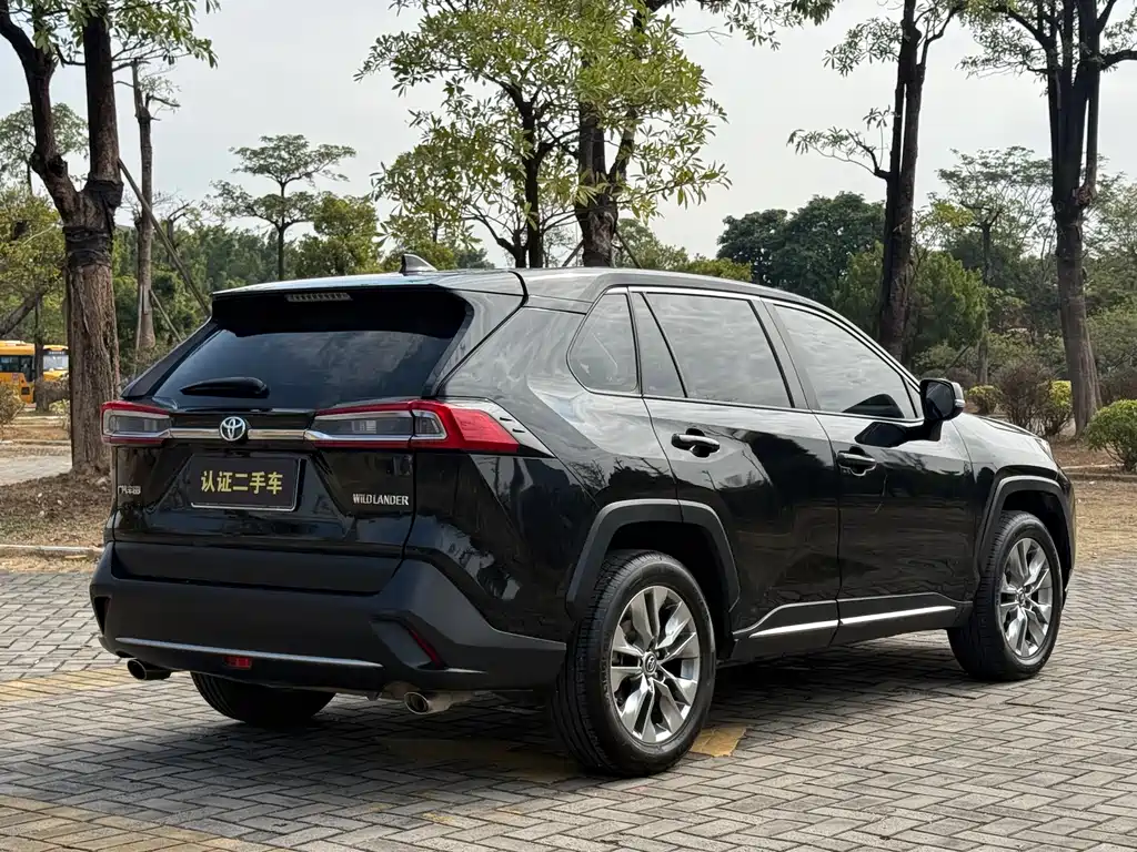 Toyota Wildlander 2022 — фото 15