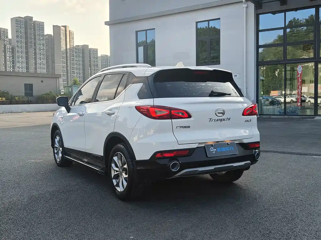 GAC Trumpchi GS3 2018 — фото 9