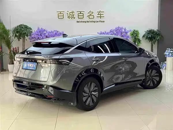 Nissan ARIYA 2023