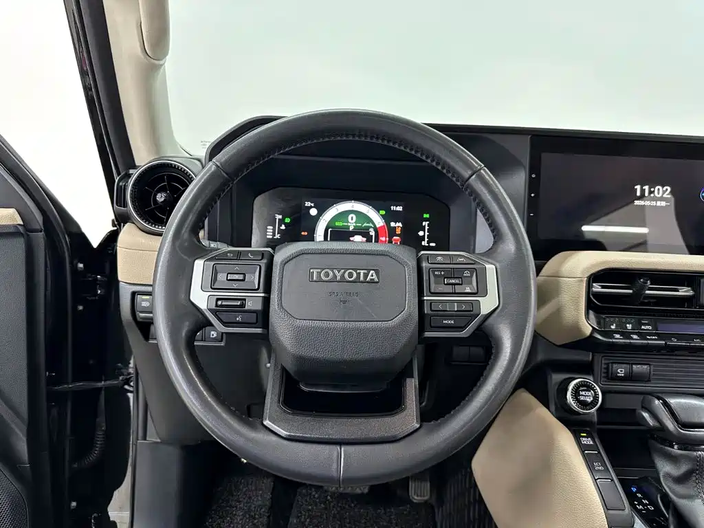 Toyota Prado 2025 — фото 15