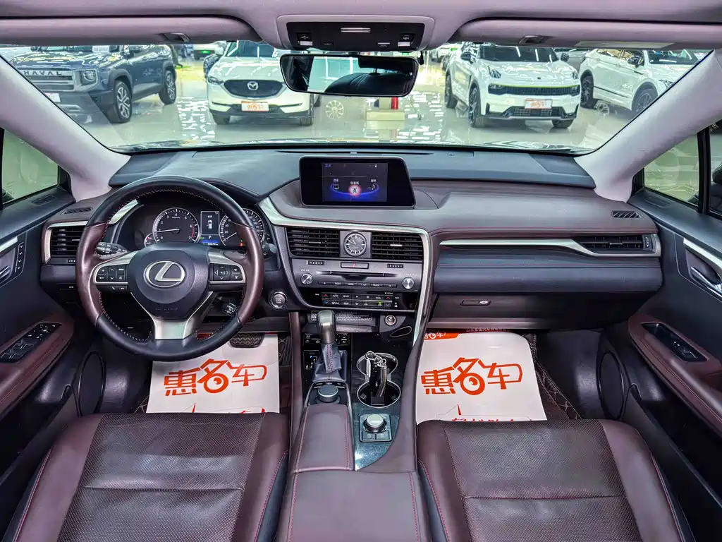 Lexus RX 2018 — фото 15