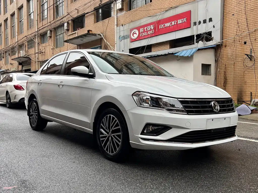 Volkswagen Jetta 2019 — фото 3