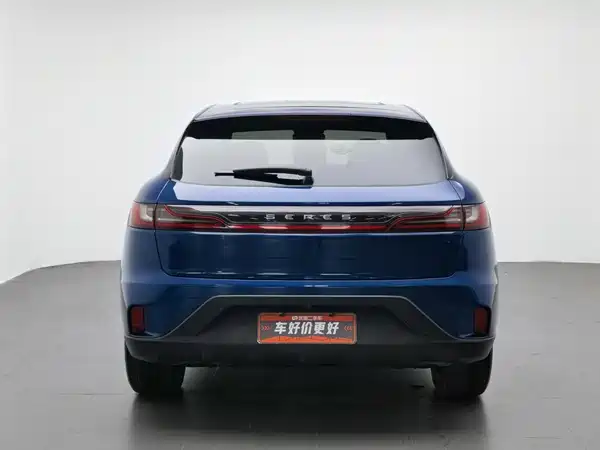 SERES Cyrus SF5 2021