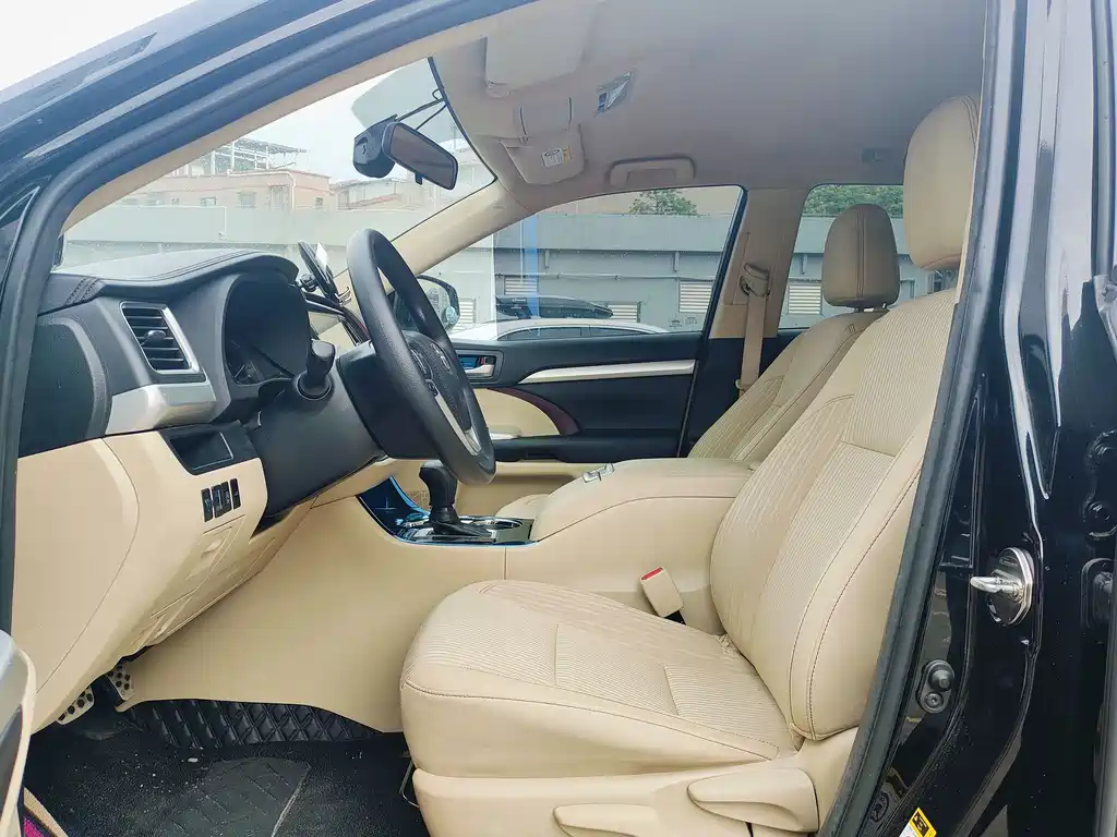 Toyota Highlander 2018