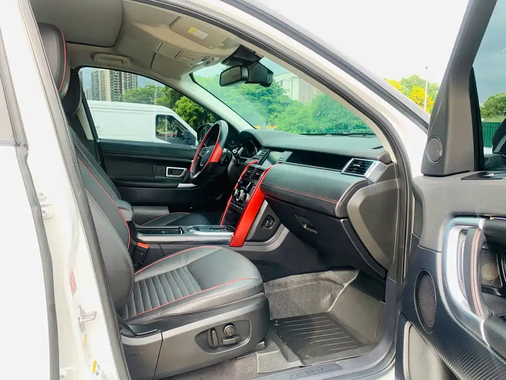 Land Rover Discovery Sport 2019 — фото 10