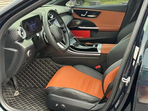 Mercedes-Benz C-Class 2022