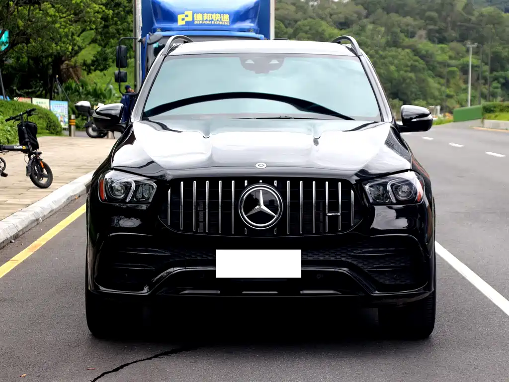 Mercedes-Benz GLE AMG 2024 — фото 2